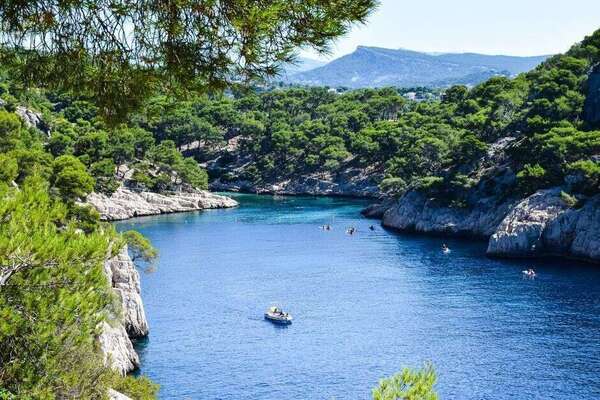 Location saisonnière à Cassis et La Ciotat : combien peut rapporter votre logement sur le littoral ?