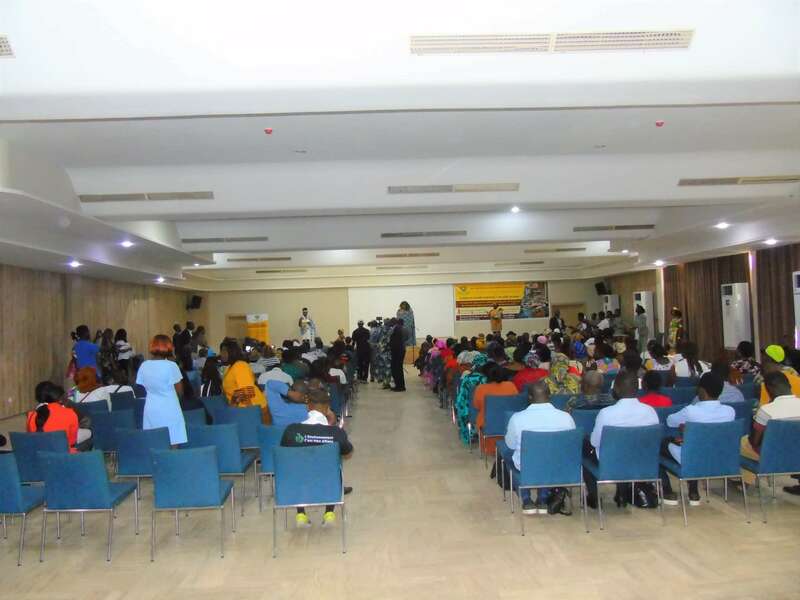 whatsapp_image_2024-12-04_a_19-14-51_8cd34b28