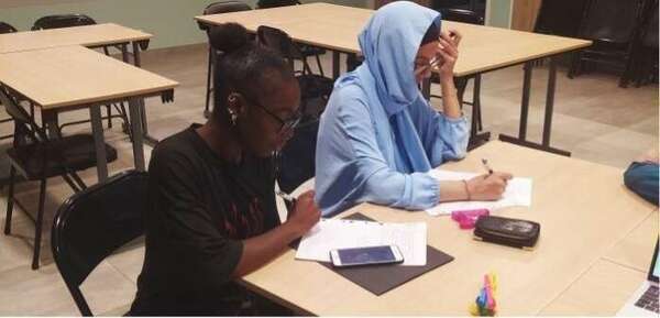 Un scénario pour dénoncer les injustices subies par les adolescentes des quartiers