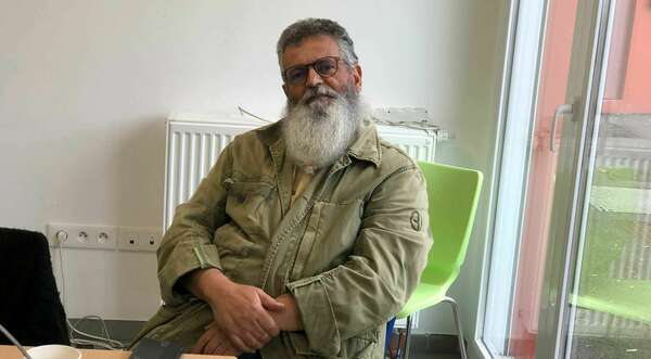 Brahim, de l'Algérie à Trappes, en France depuis 45 ans