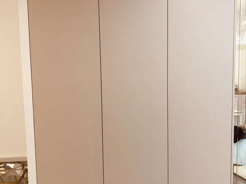 a1b74037-63ca-48e2-84e5-331d1c8d63b2