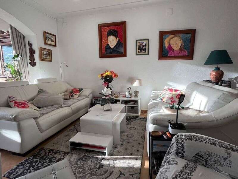 8c3b67d3-75a7-4b0c-aeaf-dfb880ae82e2