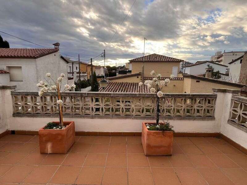 547edb60-b9c1-4fd0-ab2e-6b7d7a465b62