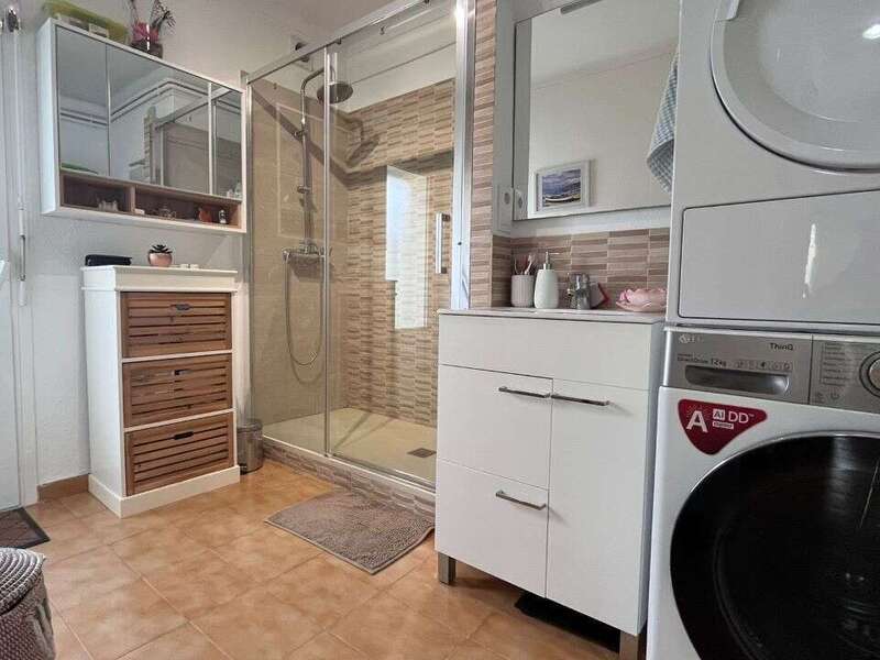 5d6393e3-9c0b-4147-afdd-44d35c6a1061