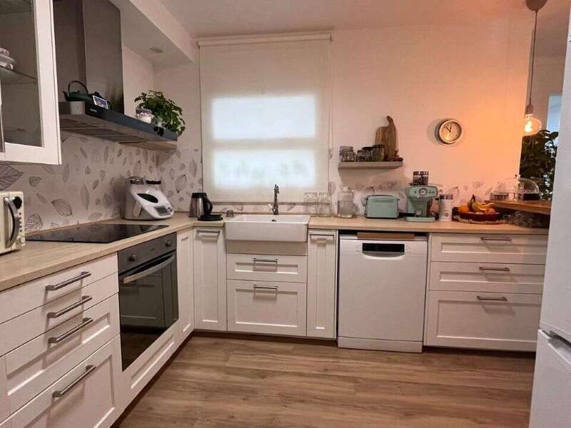 da7685ba-3853-4b8e-a6e6-5cb69aa8a9bc