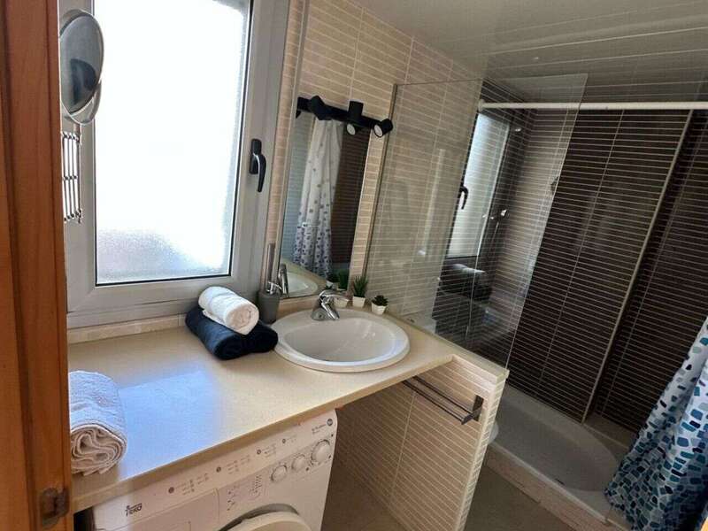 ceabe8cc-f3e2-47a6-b6dd-176b182e5fa7