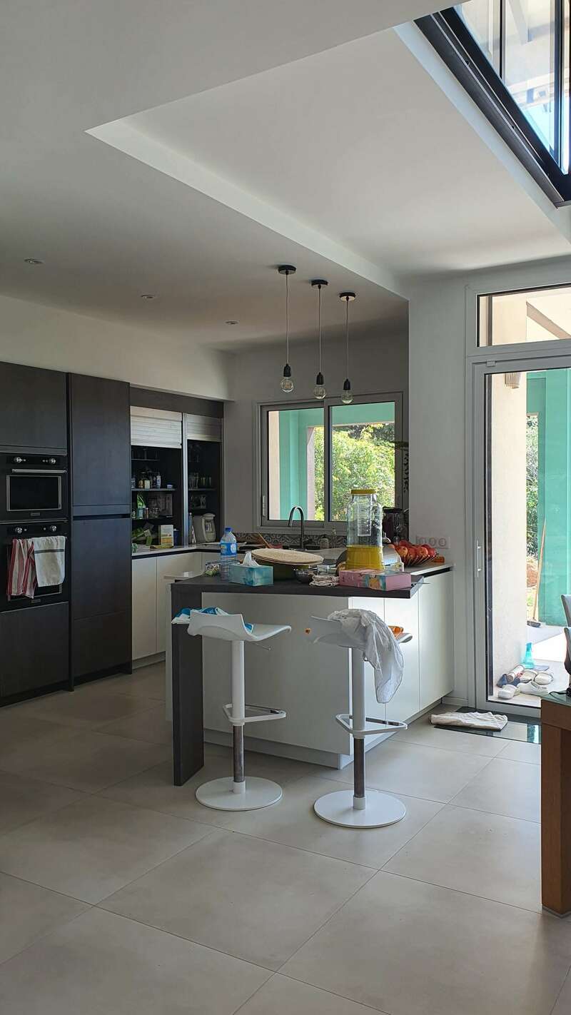 1759120230124-3900742-ruuhpz