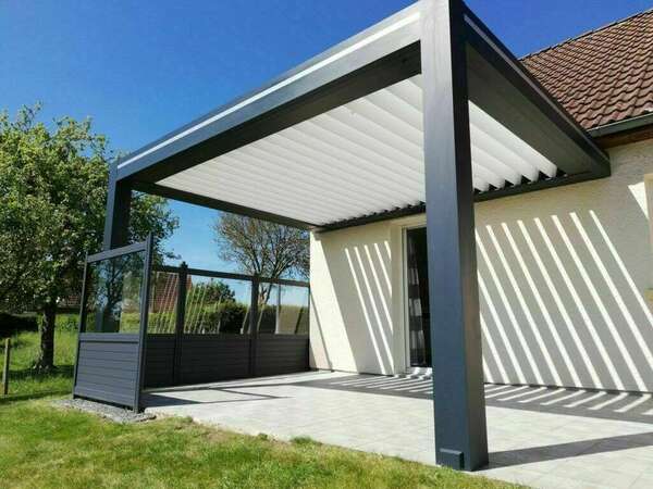 Combien coûte une pergola bioclimatique ? 