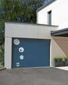 porte de garage personnalisée avec hublots