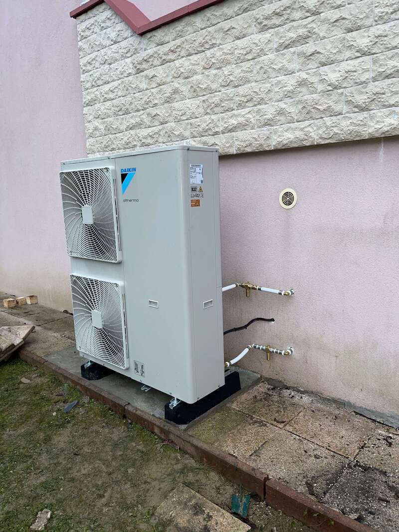 2020-12-2020221207-1505149-nj4w8a