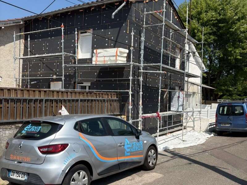 ite-chantier-isolation-exterieure-rhone-avenir-energie-09
