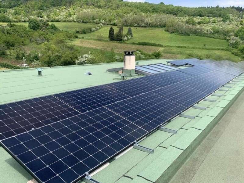 photovoltaique-toiture-rhone-avenir-energie-01