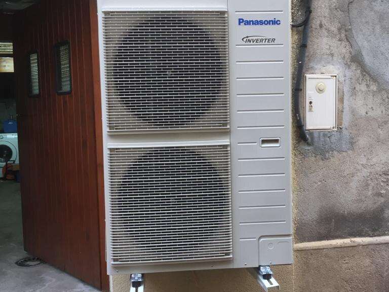 renovation-energetique-pompe-chaleur-exterieure-rhone-avenir-energie-05