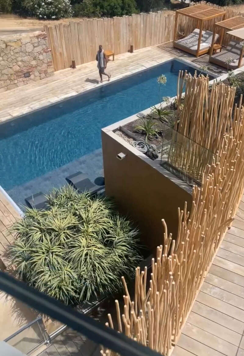 db7b9888-ff55-4f74-9701-e72038717af2