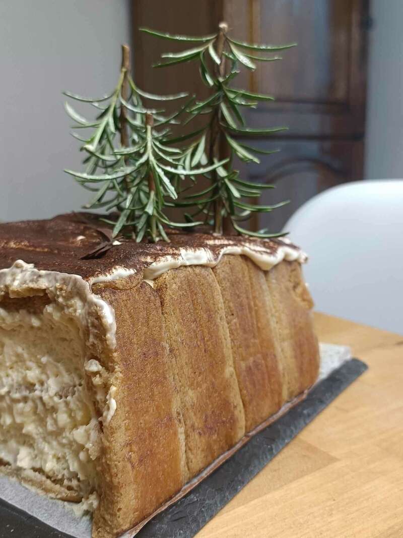 buche_tiramisu_amaretto_et_cafe__1_