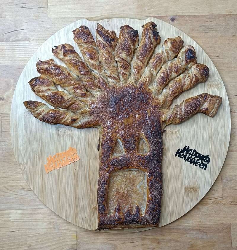 arbre_malefique_arbre_feuilletee_pomme_cannelle__3_