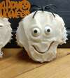 Muffin tête de mort halloween glaçage cream cheese