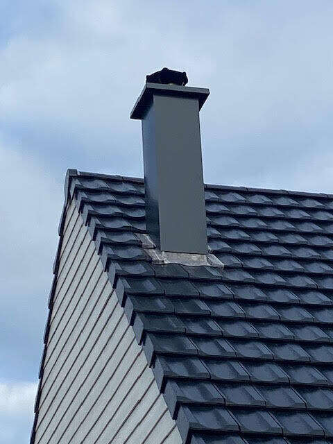 tuiles_jura_nova_entourage_cheminee_-_copie