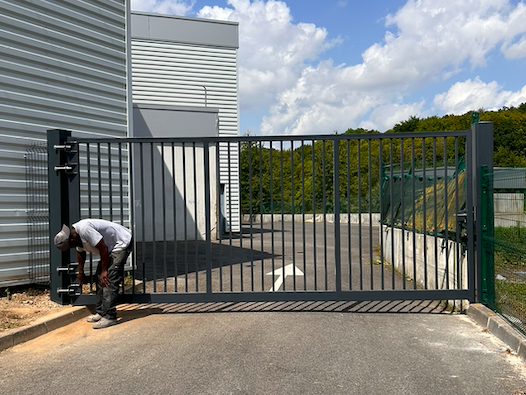 2024-09-1520250908-4106154-ijglcy