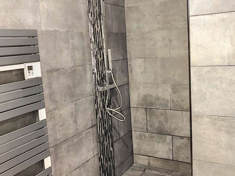 discovery-1582207488_1584705186_05204_e01cfd8