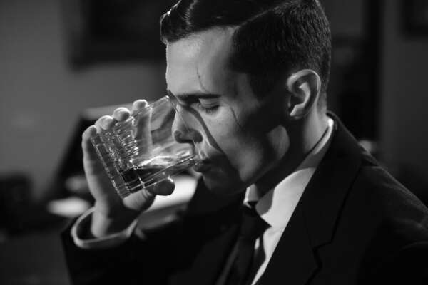 Alcool et cinéma : le vin coule à flots, mais la sobriété entre dans le cadre
