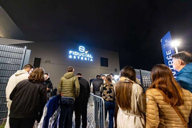 2025-10-30_fiducial_asteria_ed_banger_parvis_simon_bianchetti-8-bd