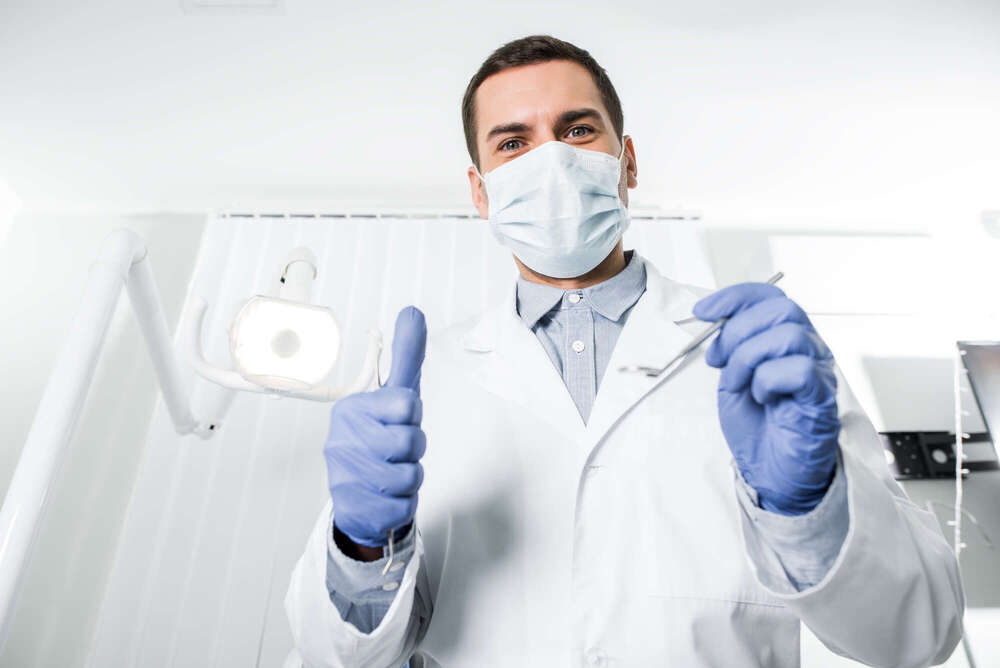 Enquête sur les pratiques des chirurgiens-dentistes face à l'édentement complet