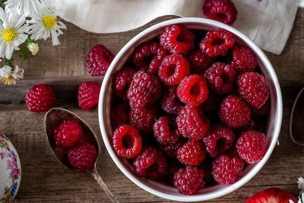 ALIMENTS A PRIVILEGIER - ALIMENTS A EVITER POUR RESTER EN BONNE SANTE