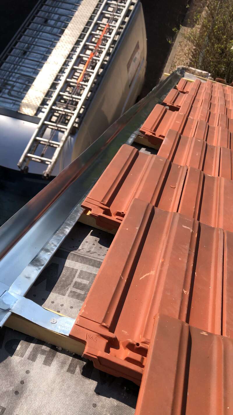 e3f9823c-ff1d-4d1a-b349-8b1cf99b3dfe20221104-3236638-1mbu3vs