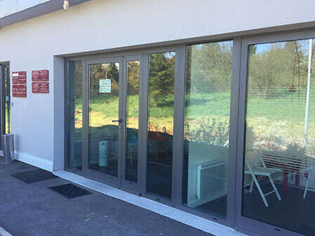 ywonaivov8_1596799357