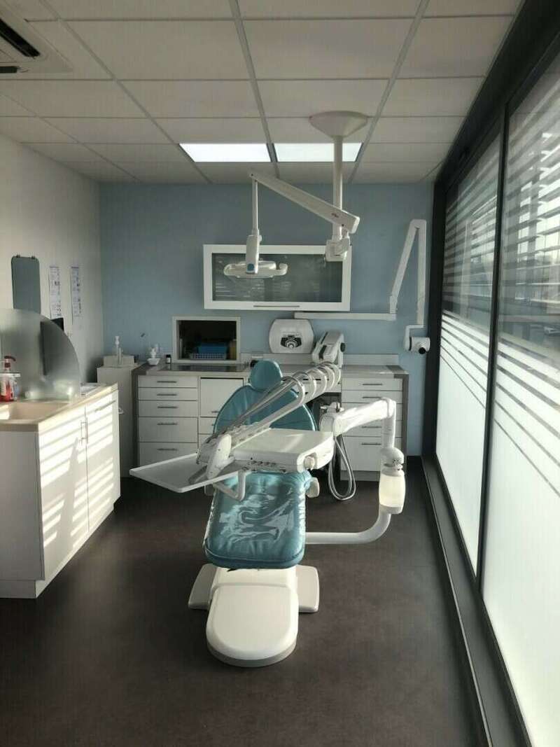 ou7d6pqxjj_1637272073