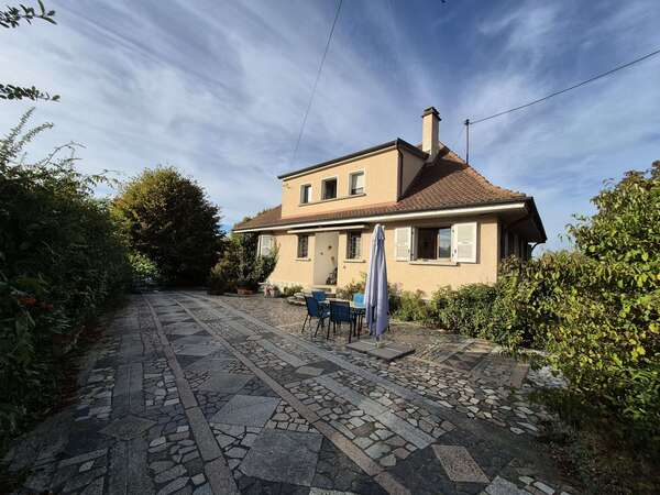 Immo Interactif - Maison - COLLONGES SOUS SALEVE - 185m² - 7 pièces - 2026002997