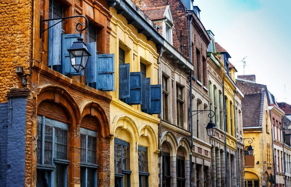 Ouvrir une Conciergerie de Location Courte Durée à Lille : Le Guide Complet