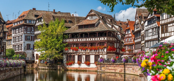 Ouvrir une Conciergerie de Location Courte Durée à Strasbourg : Le Guide Complet