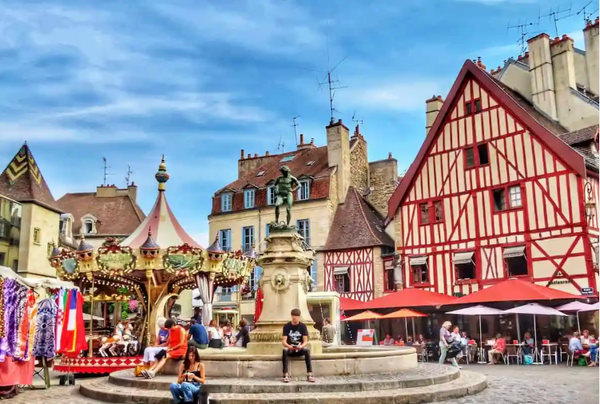 Ouvrir une Conciergerie de Location Courte Durée à Dijon : Guide Complet