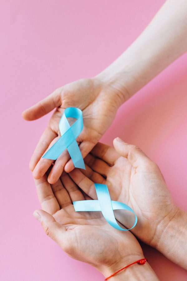 Octobre Rose, Novembre Bleu : L'Accompagnement SARHABEL pour Traverser l'Épreuve du Cancer et Retrouver l'Équilibre