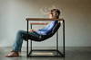 personne stressée symbolisant démotivation et fatigue mentale