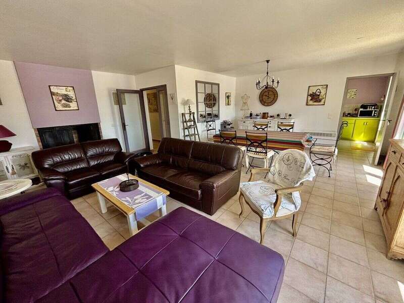 f5b3343f-3c82-4071-8267-04e64fed9269