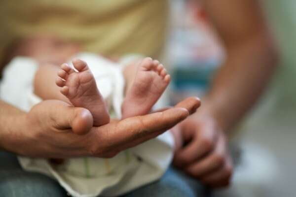 Congé supplémentaire de naissance : bientôt effectif ?