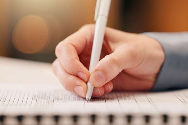 C’est l’histoire d’un particulier qui estime que son assurance-vie, c’est une affaire personnelle…