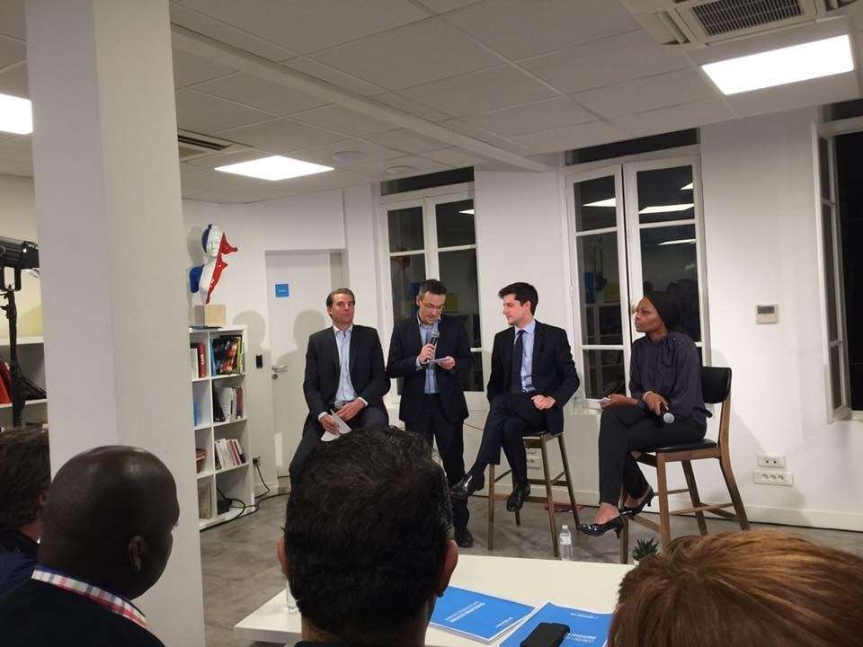 Réunion sur le logement au siège de L@REM