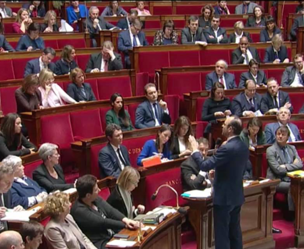 Réforme des institutions : « nous irons au bout de la réforme » 