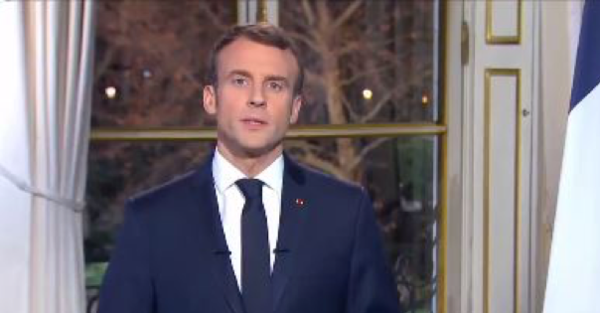 Vœux du Président de la République : « cette année 2019 est à mes yeux décisive et je veux former trois vœux » : vérité, dignité, espoir