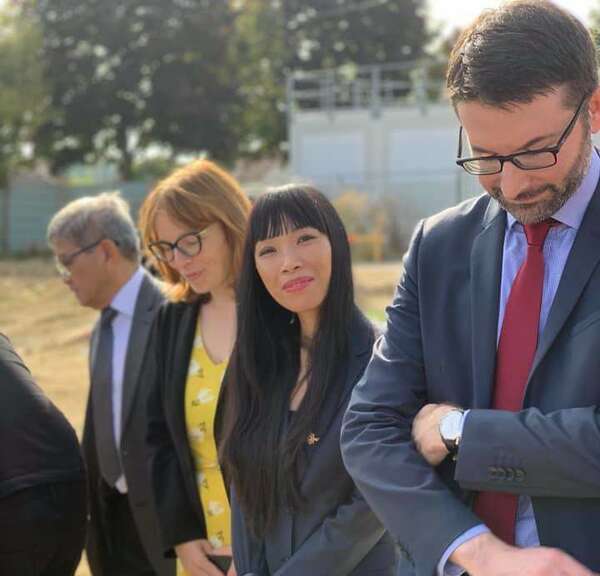 Cérémonie de la pose de la première pierre de la nouvelle école Jules-Ferry à Noisiel