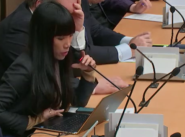 Stéphanie DO - Commission des affaires économiques du 29 janvier 2020 : M. Philippe Wahl, président-directeur général de La Poste