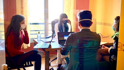 Les rencontres et échanges avec les habitants de ma circonscription à ma permanence parlementaire