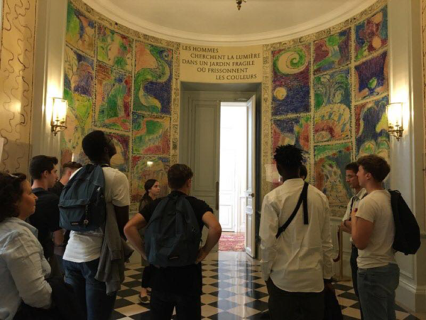 Les secondes en Bac pro logistique à Noisiel en visite à l’Assemblée Nationale !