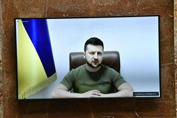 Discours du Président Ukrainien Volodymyr Zelensky à l'Assemblée nationale
