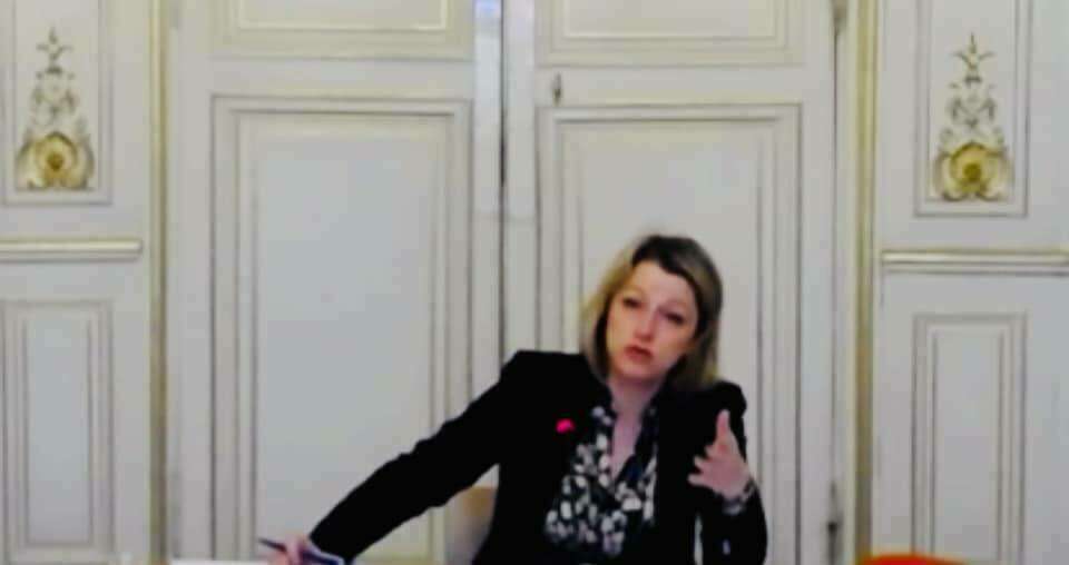 En commission des affaires économiques avec Madame Barbara Pompili