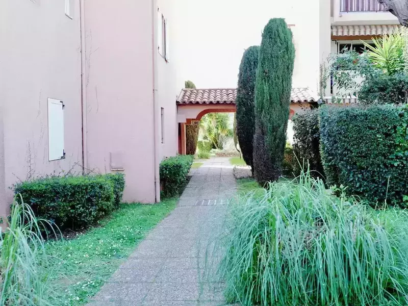 e7bb97fc-7684-4080-9f0c-df58d09b9d5c